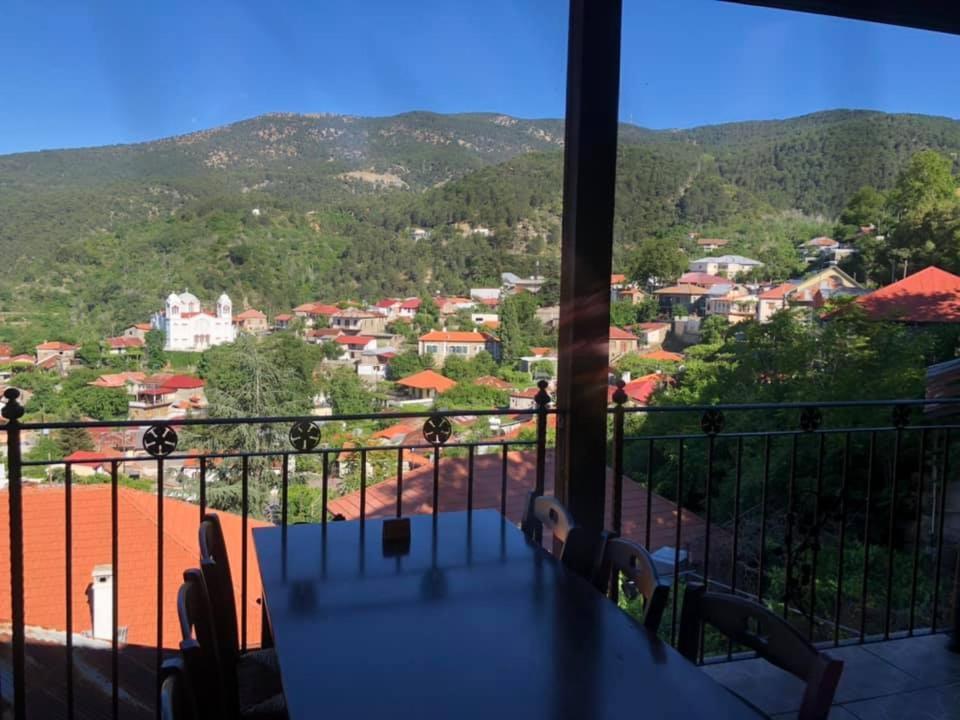 Mountain Rose Garden Hotel&Restaurant Pedhoulas Exterior foto